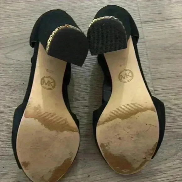 Michael Kors Black Suede Bock Heel Open Toe Bootie / Heel Size 6.5 - Picture 5 of 6